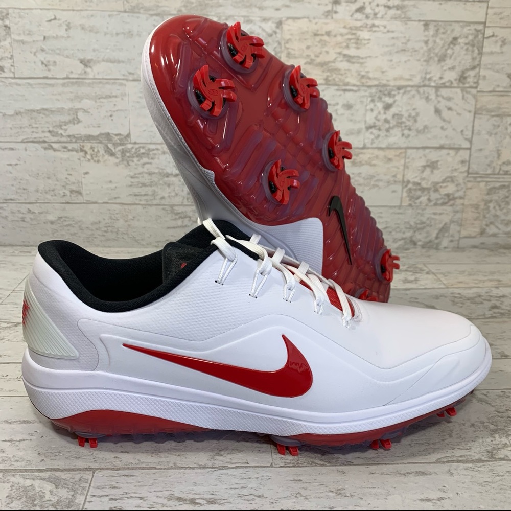 Nike react vapor 2 golf shoes, very clean, only worn a few times.